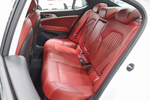 Used 2023 Genesis G70 2.0T w/ Sport Prestige Package image 27