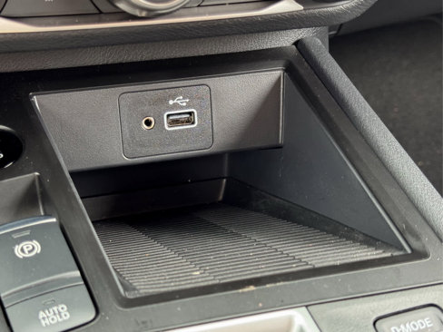 Used 2025 Nissan Kicks S image 17