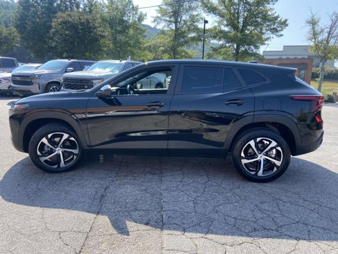 Used 2024 Chevrolet Trax RS w/ Driver Confidence Package image 26