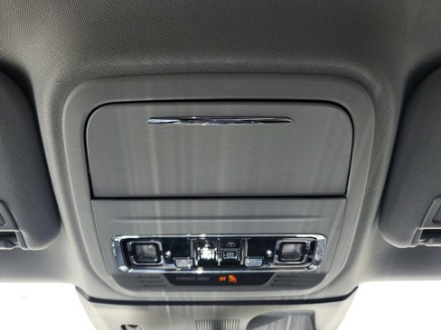 Used 2021 Lincoln Corsair Reserve w/ Equipment Group 201A image 36