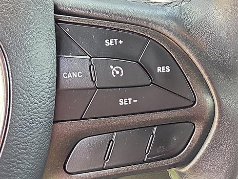 Used 2023 Dodge Charger SXT image 21