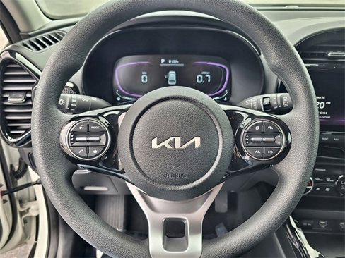 Used 2024 Kia Soul S image 22