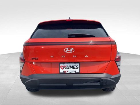Used 2024 Hyundai Kona SEL image 9