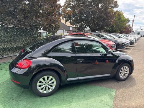 Used 2013 Volkswagen Beetle 2.5 image 7