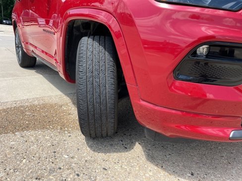 Used 2022 Jeep Compass Limited w/ (RED) Package image 17