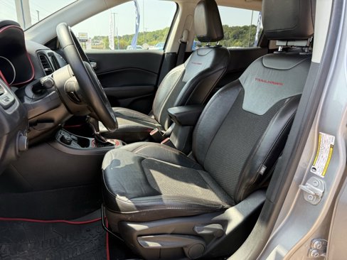 Used 2021 Jeep Compass Trailhawk image 13