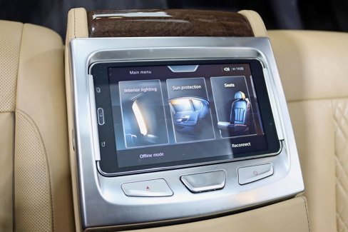Used 2016 BMW 750i xDrive image 26