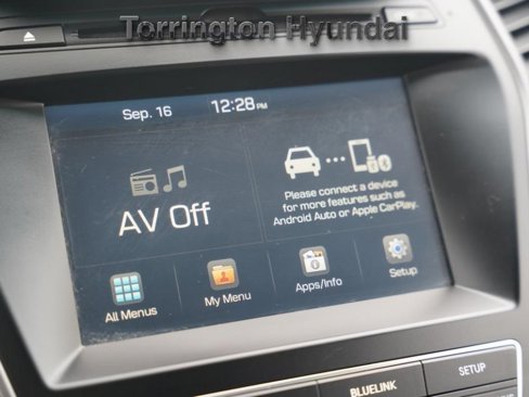 Used 2018 Hyundai Santa Fe Sport 2.0T image 22