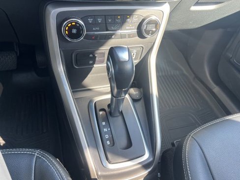 Used 2020 Ford EcoSport Titanium image 12
