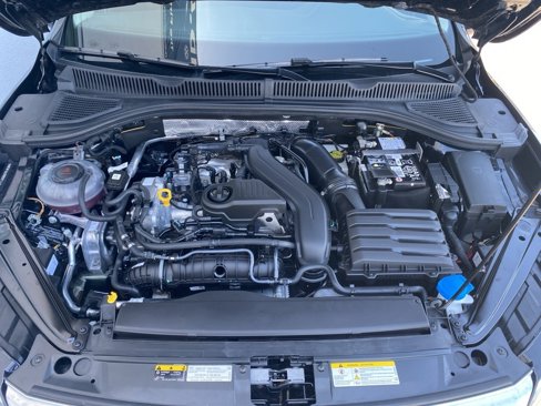 Certified 2024 Volkswagen Jetta S image 30
