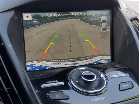 Used 2017 Ford Escape Titanium image 24