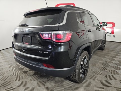 Certified 2022 Jeep Compass Limited image 7