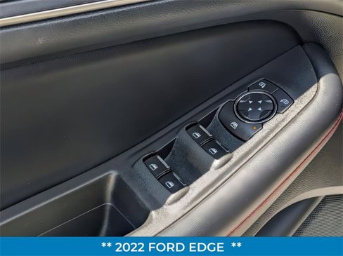 Certified 2022 Ford Edge ST-Line image 12