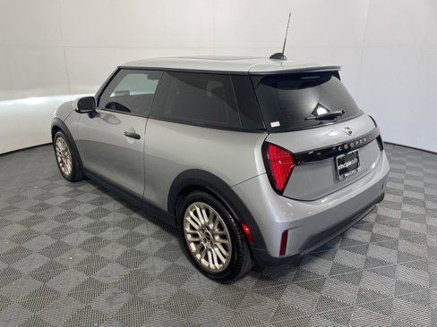 Certified 2025 MINI Cooper S image 6