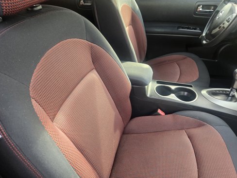 Used 2009 Nissan Rogue SL w/ Premium Pkg image 40