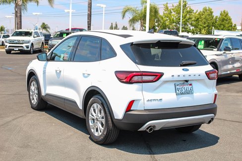 Used 2025 Ford Escape Active w/ Cold Weather Package image 8