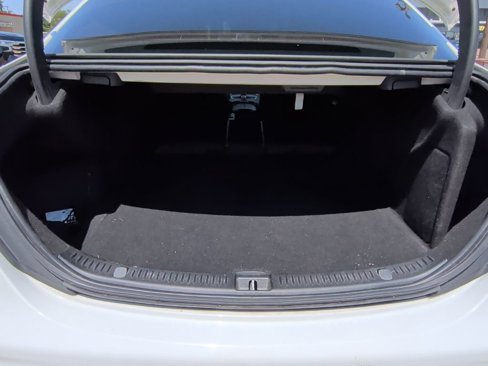 Used 2018 Mercedes-Benz E 300 image 41