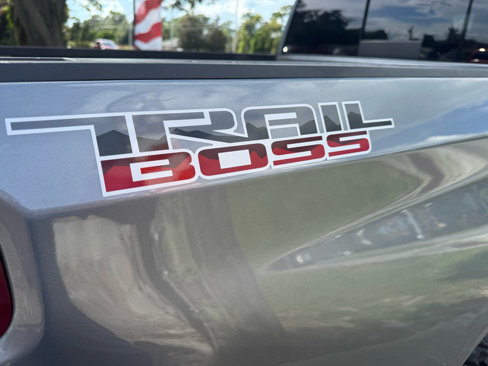 Used 2020 Chevrolet Silverado 1500 LT Trail Boss image 18