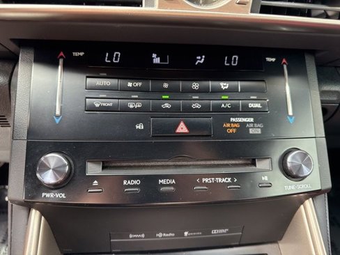 Used 2014 Lexus IS 350 image 31