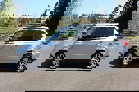 Used 2013 Subaru Forester 2.5X Limited image 4