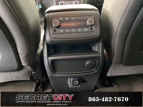 Used 2016 Chevrolet Traverse LT image 26