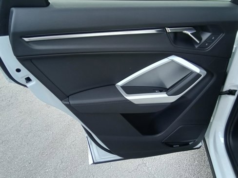 Certified 2023 Audi Q3 2.0T Premium Plus w/ Premium Plus Package image 20