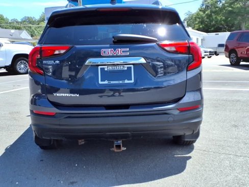 Used 2018 GMC Terrain SLE w/ Driver Convenience Package image 6