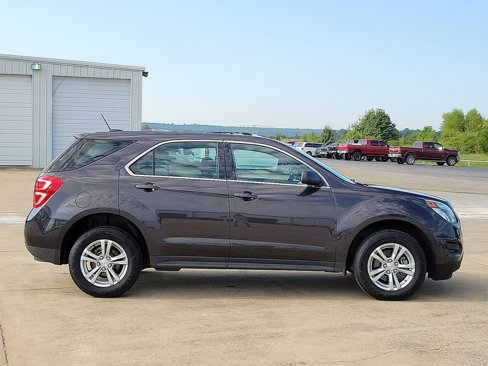 Used 2016 Chevrolet Equinox LS image 6