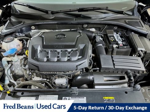 Used 2020 Volkswagen Passat 2.0T R-Line image 32