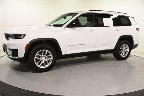 Used 2023 Jeep Grand Cherokee L Laredo image 5