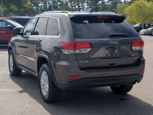 Used 2020 Jeep Grand Cherokee Laredo image 6