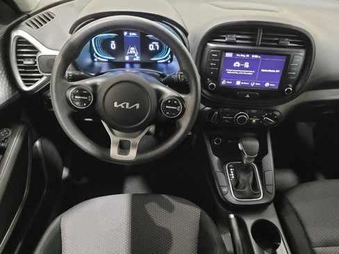Used 2023 Kia Soul LX w/ LX Technology Package image 22