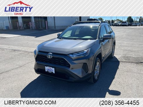 Used 2024 Toyota RAV4 XLE image 1
