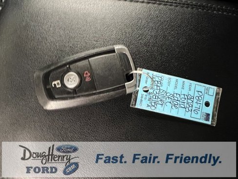 Used 2023 Ford Edge SEL image 52