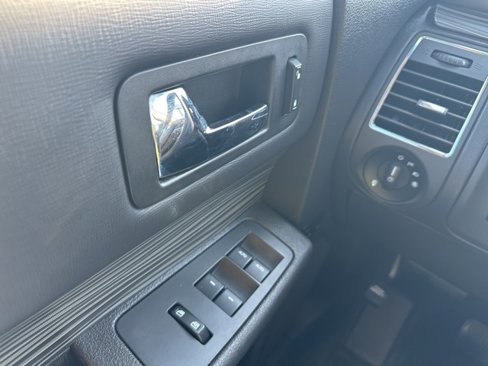 Used 2019 Ford Flex SEL w/ Equipment Group 202A image 18