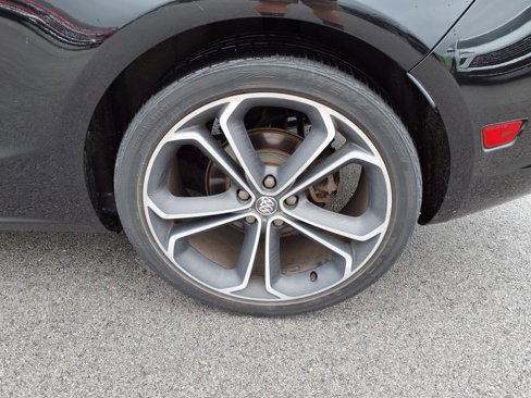 Used 2018 Buick Cascada Premium image 42