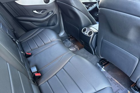 Used 2022 Mercedes-Benz GLC 300 4MATIC image 30