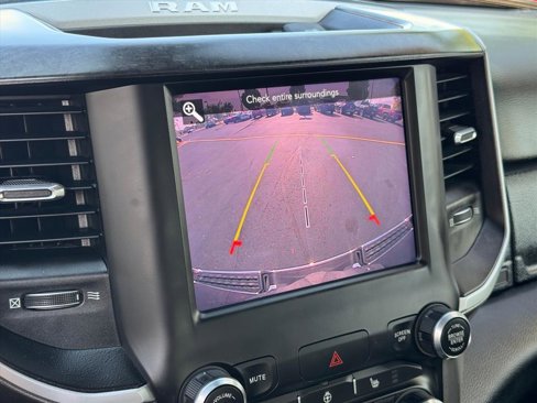 Used 2019 RAM 1500 Big Horn image 15