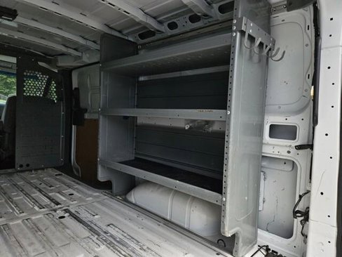 Used 2018 Nissan NV 3500 S image 12
