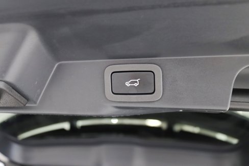 Used 2020 Land Rover Range Rover Sport HST image 39