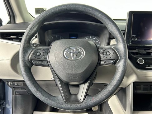 Used 2023 Toyota Corolla Cross L image 22