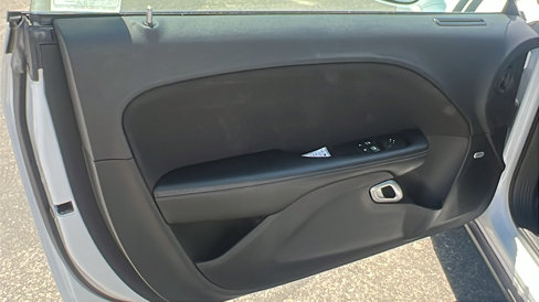 Used 2021 Dodge Challenger SXT w/ Blacktop Package image 15