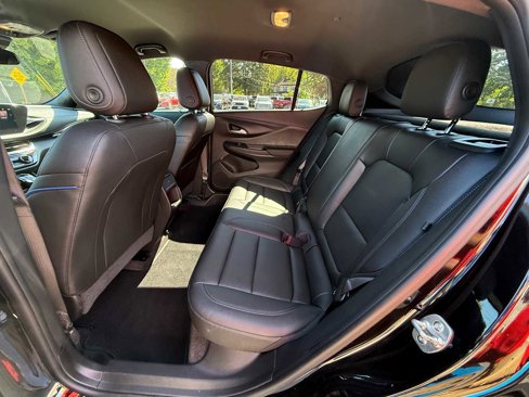 Used 2024 Buick Envista Sport Touring w/ Convenience I Package image 21