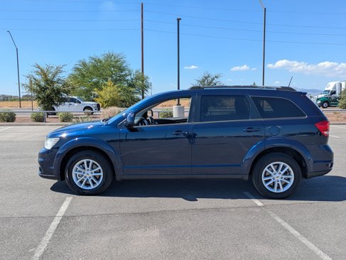 Used 2018 Dodge Journey SXT w/ Connectivity Group image 2
