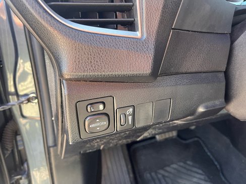 Used 2015 Toyota Corolla S image 11