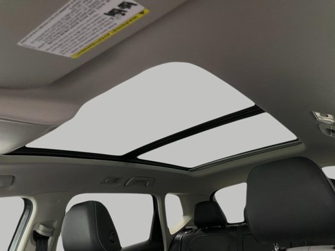 New 2025 Volkswagen Taos SE image 27