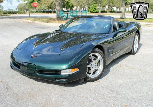 Used 2001 Chevrolet Corvette Convertible w/ Preferred Equipment Group2 image 8