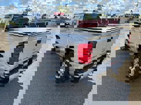 Used 2018 Chevrolet Silverado 1500 LT w/ All Star Edition image 5