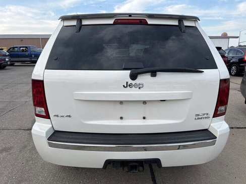 Used 2005 Jeep Grand Cherokee Limited image 4