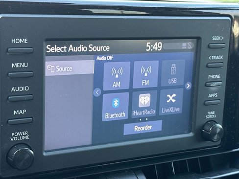 Used 2019 Toyota RAV4 XLE image 18